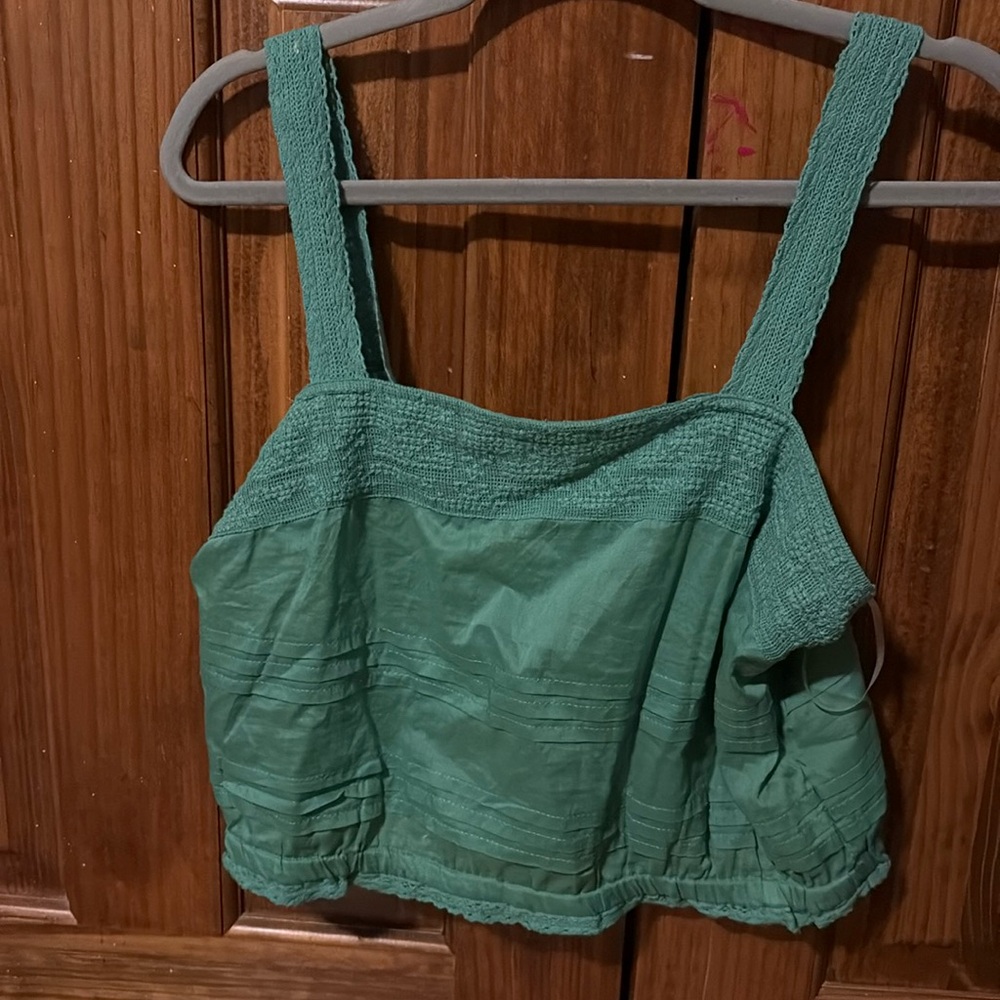 Aeropostale crop top